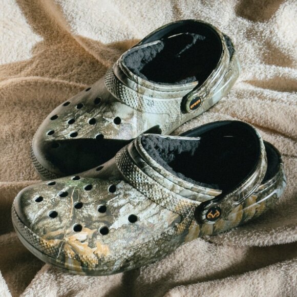 MENS CROCS REALTREE APX LINED CLASSIC CLOG - Picture 1 of 8